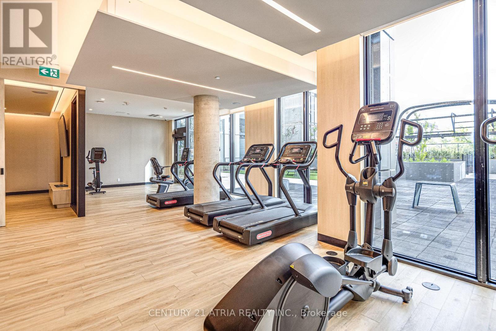 1820 - 2020 Bathurst Street, Toronto, ON - Indoor Photo Showing Gym Room