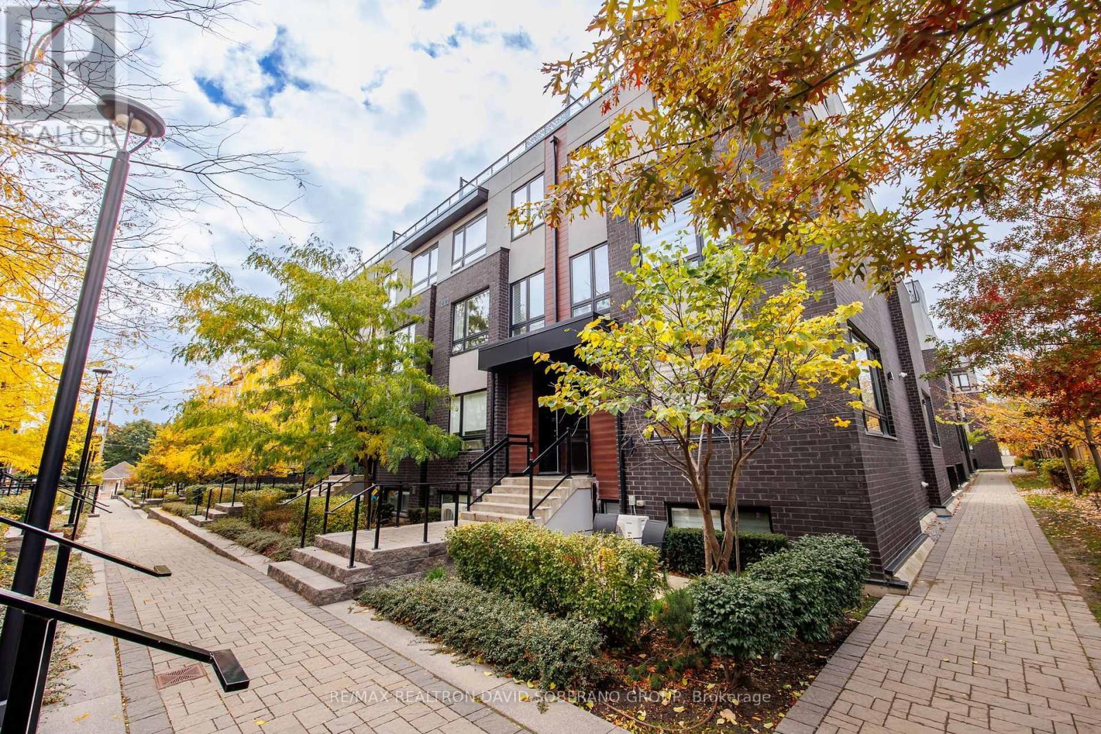 202 - 1120 Briar Hill Avenue, Toronto, ON - Outdoor