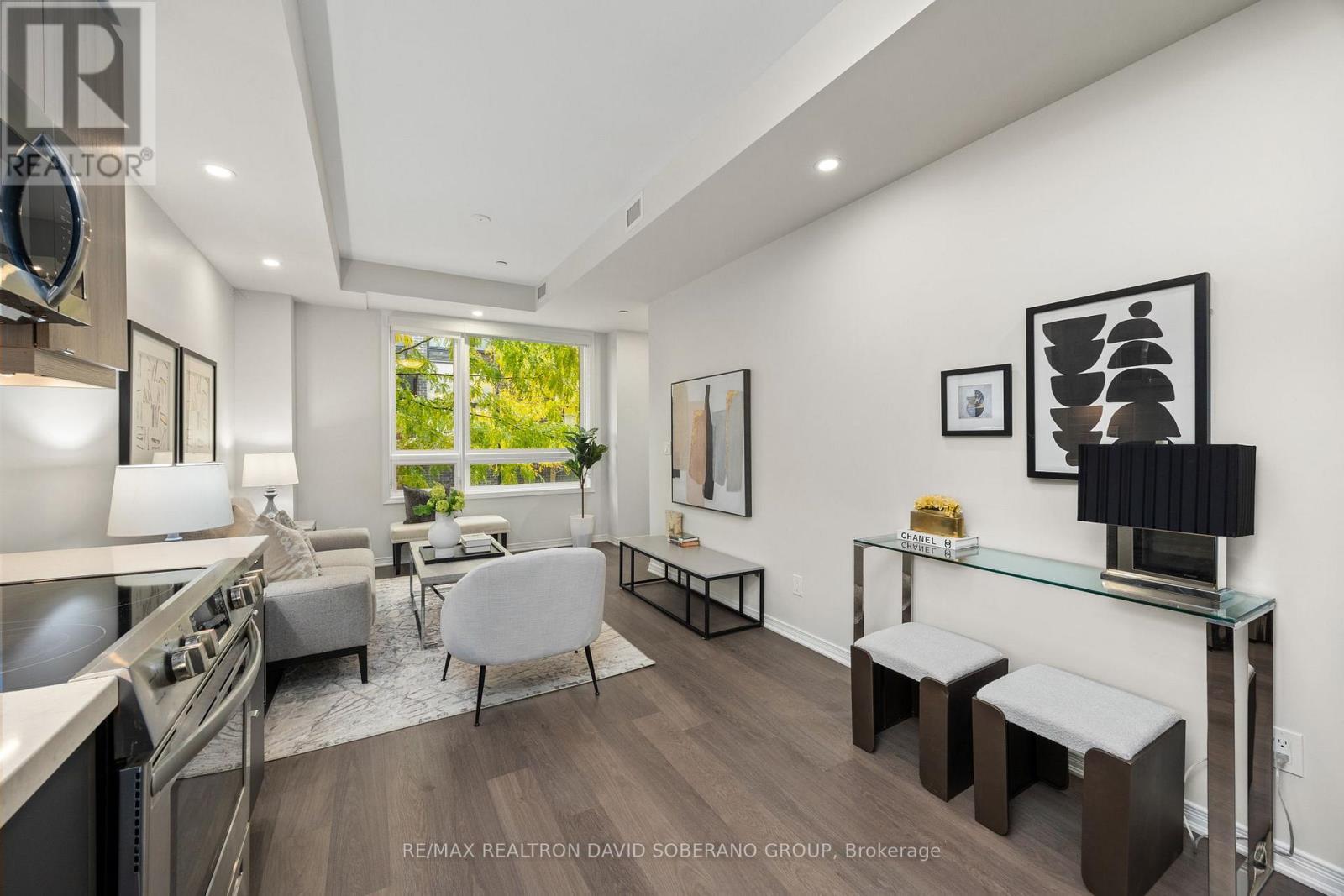 202 - 1120 Briar Hill Avenue, Toronto, ON - Indoor