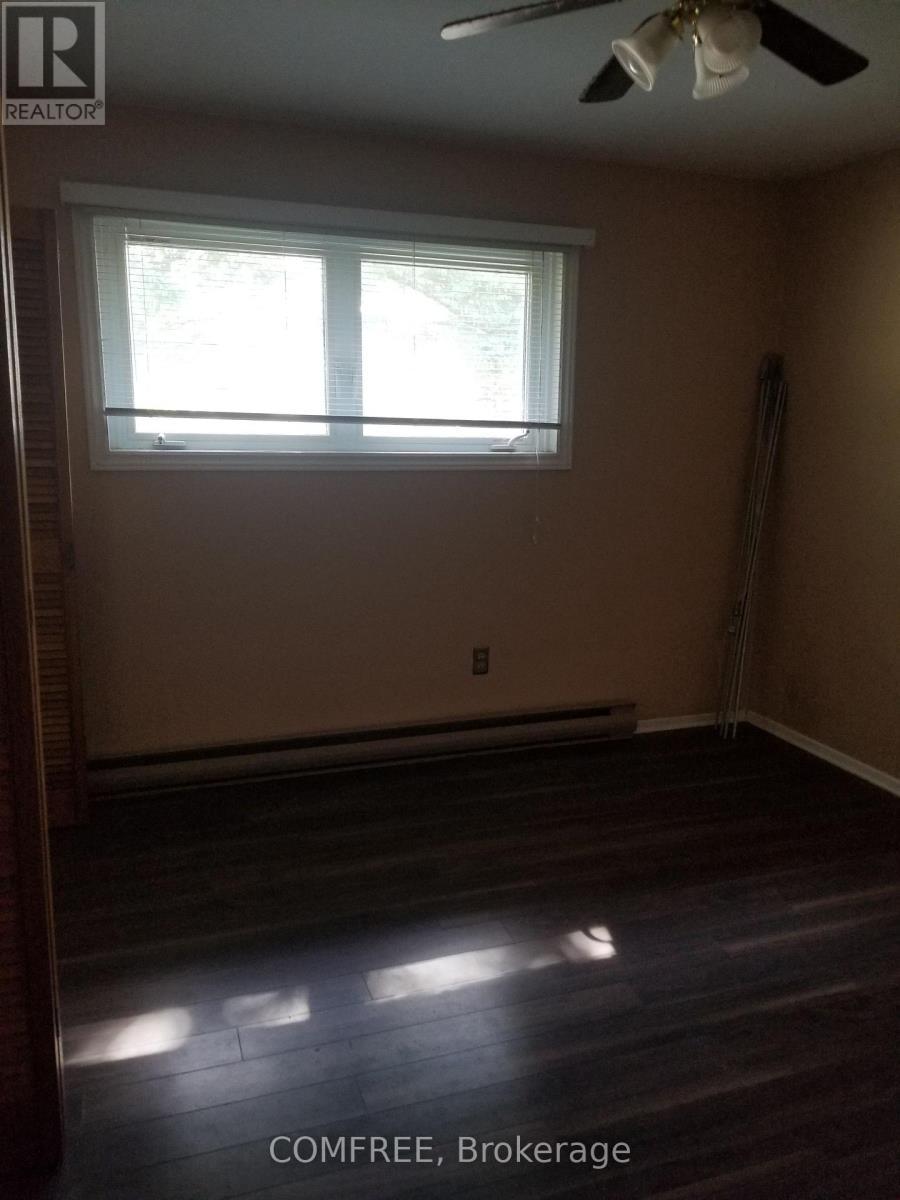 1978 Victoria Street, Innisfil (Stroud), ON - Indoor Photo Showing Other Room