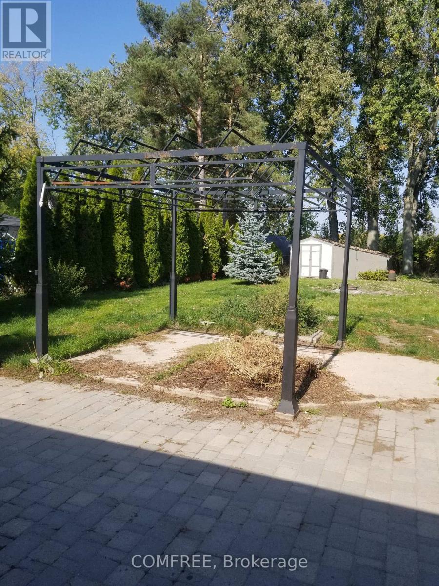 1978 Victoria Street, Innisfil (Stroud), ON - Outdoor