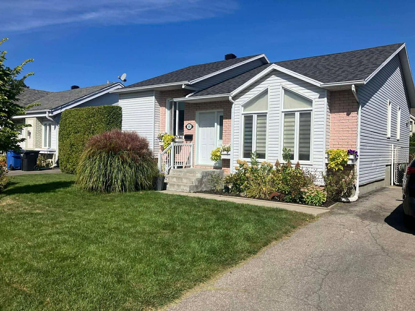 Frontage - 66 Rue Douglas-Anderson, Châteauguay, QC - Outdoor