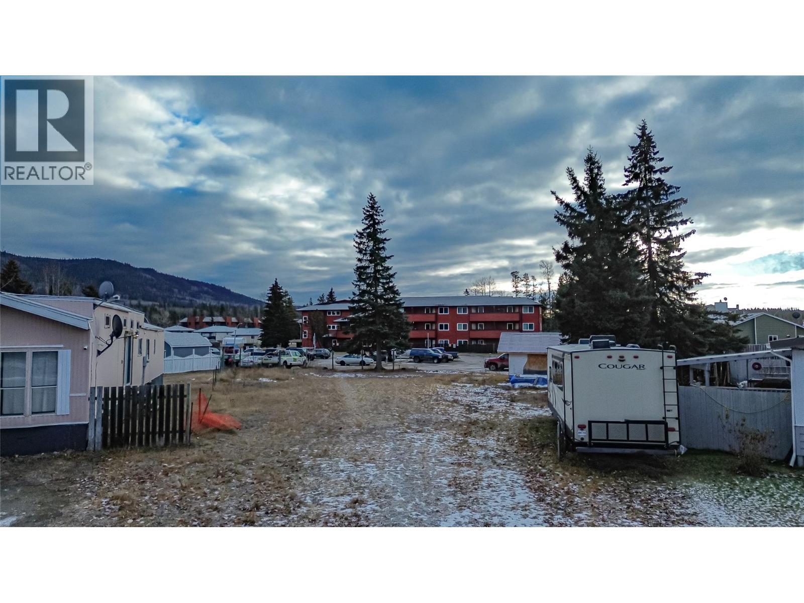 32 Aspen Place, Tumbler Ridge, BC