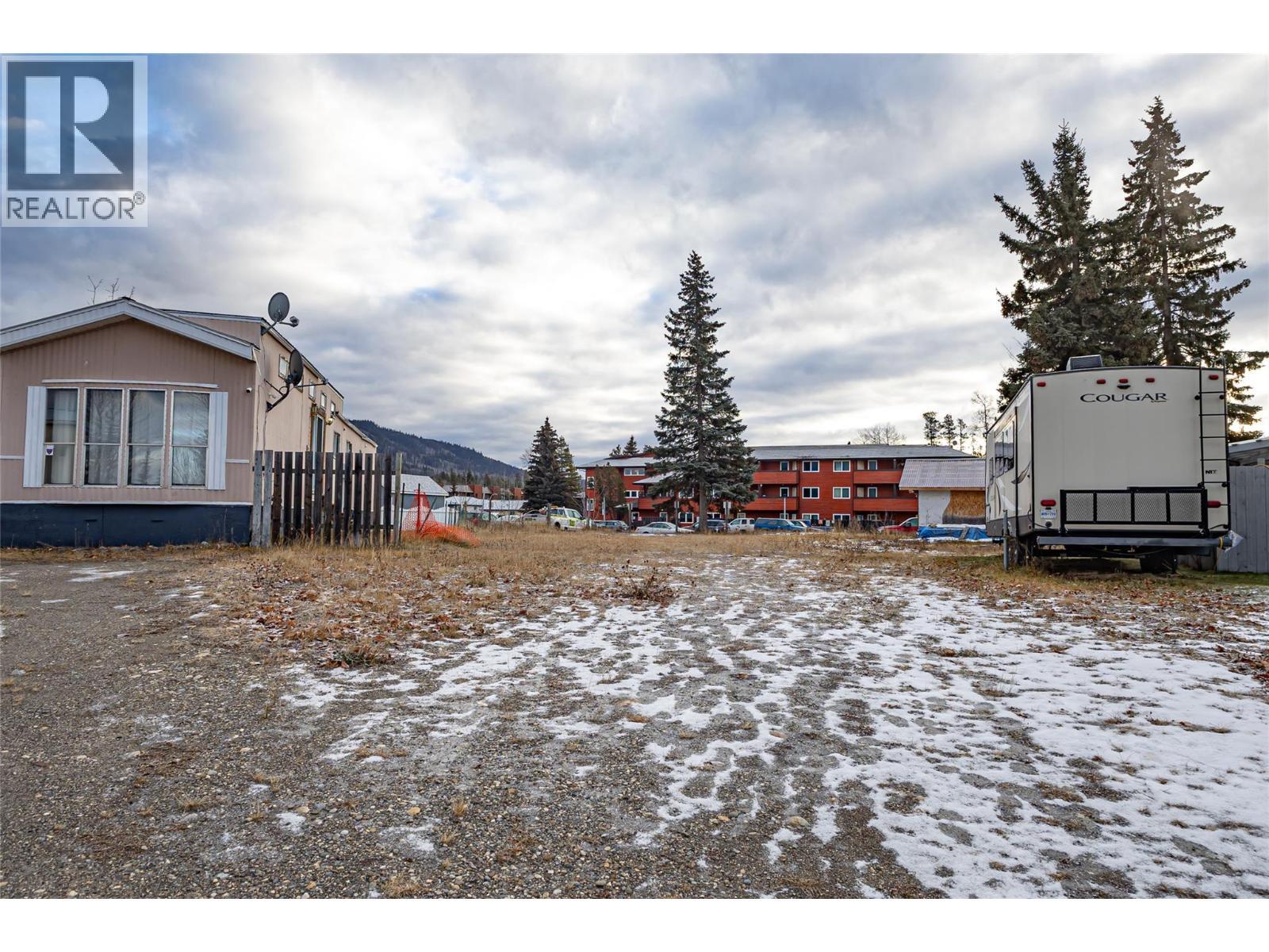 32 Aspen Place, Tumbler Ridge, BC