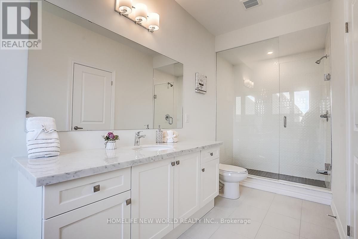 4 Freeman Williams Street, Markham, ON - Indoor Photo Showing Bathroom