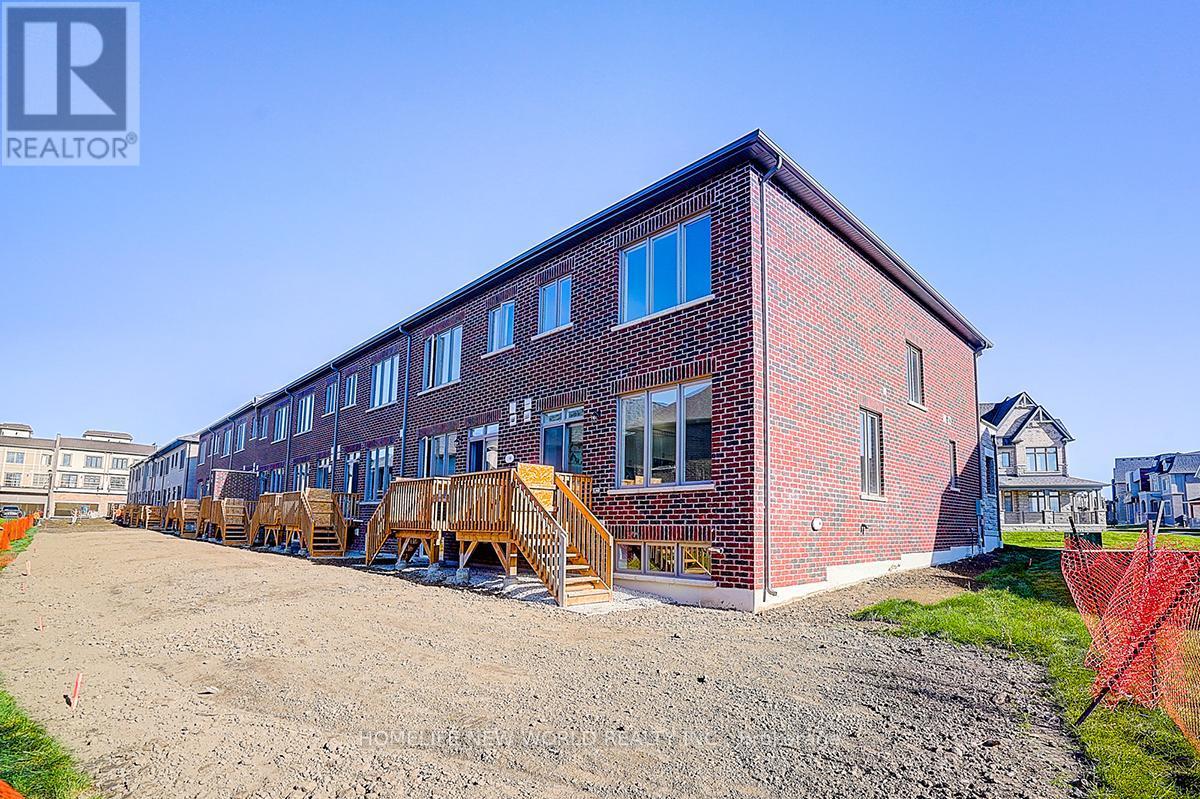 4 Freeman Williams Street, Markham, ON - Outdoor