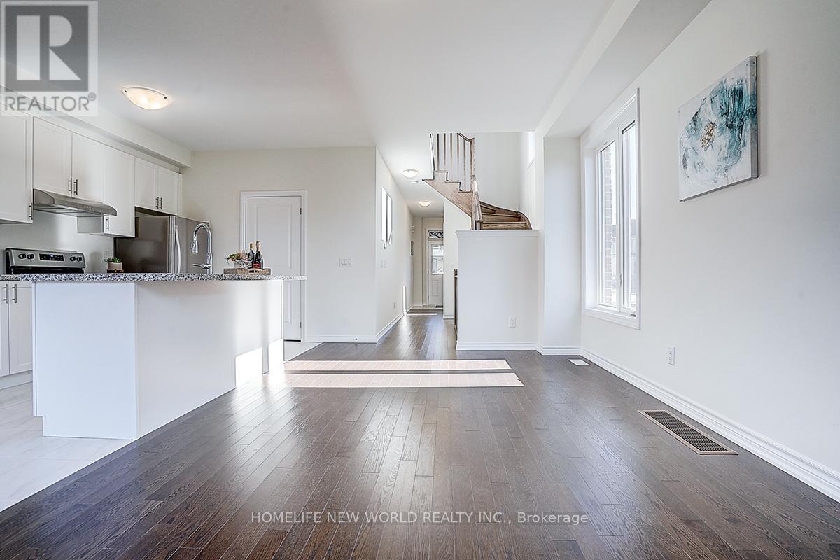 4 Freeman Williams Street, Markham, ON - Indoor Photo Showing Kitchen