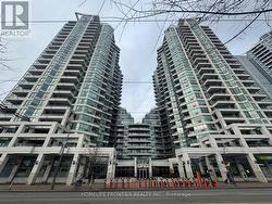 2609 - 230 QUEENS QUAY W Toronto, ON M5J 2X1