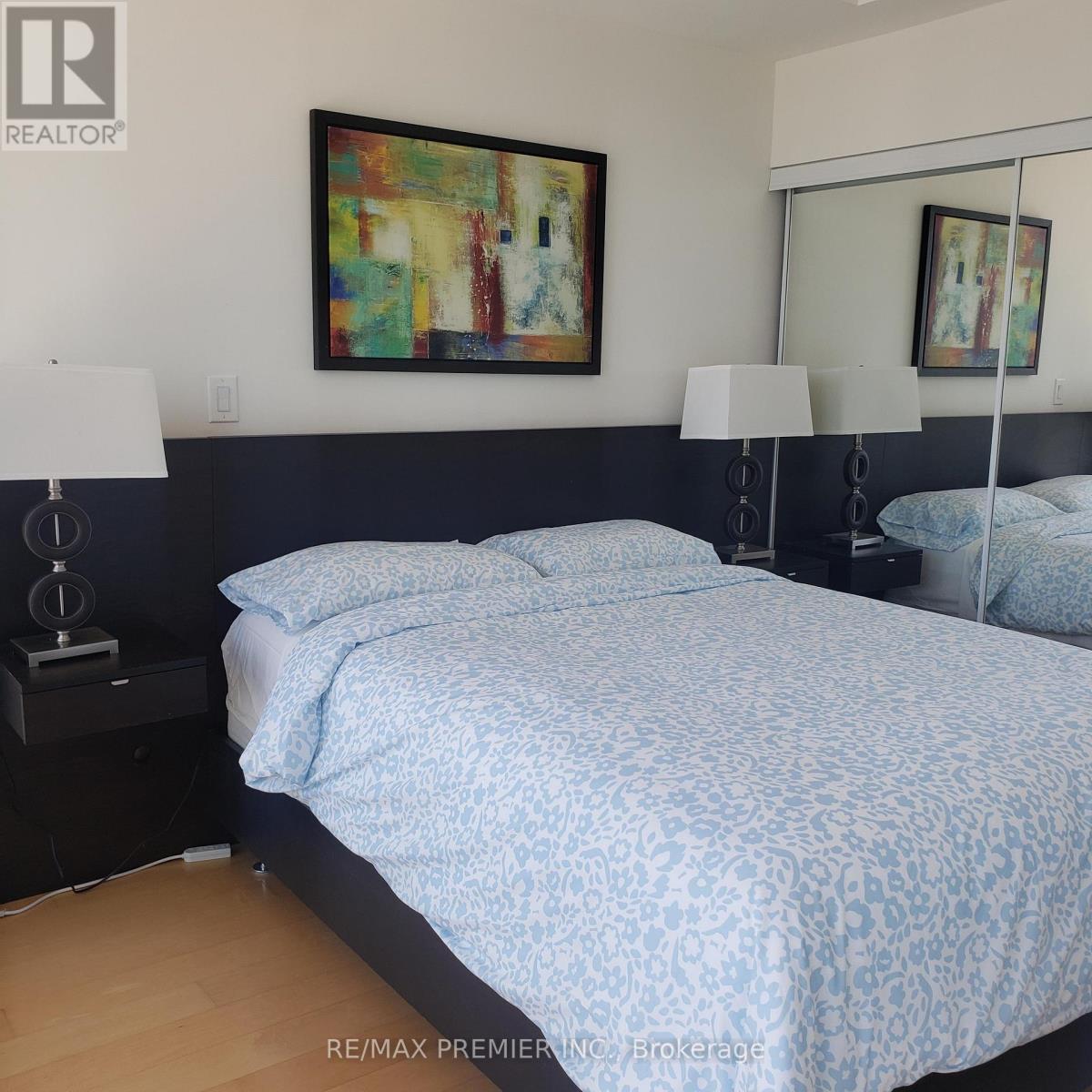 3308 - 65 Bremner Boulevard, Toronto, ON - Indoor Photo Showing Bedroom