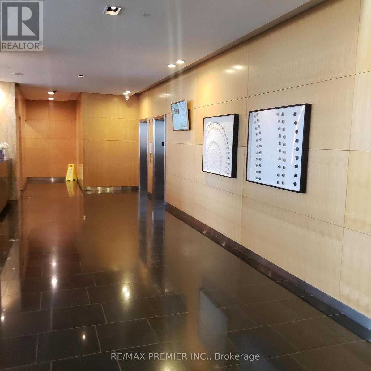 3308 - 65 Bremner Boulevard, Toronto, ON - Indoor Photo Showing Other Room