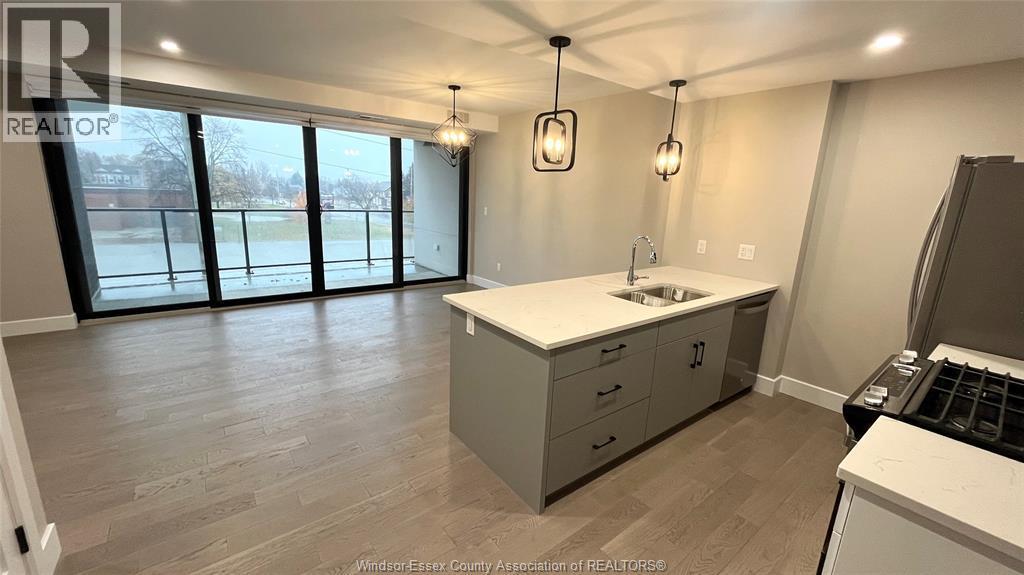 140 Main East Unit# 305, Kingsville, ON - Indoor