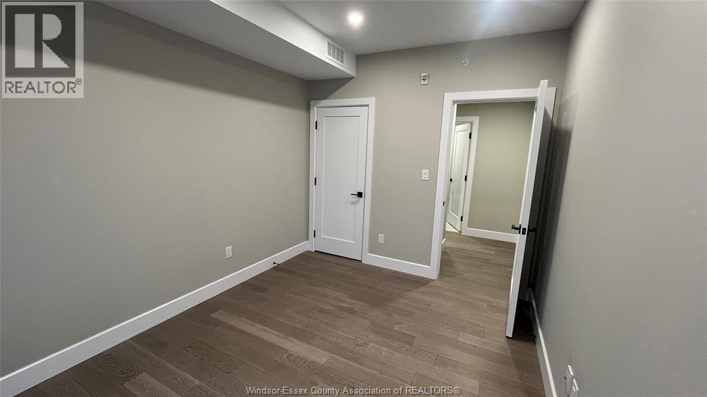 140 Main East Unit# 305, Kingsville, ON - Indoor Photo Showing Other Room