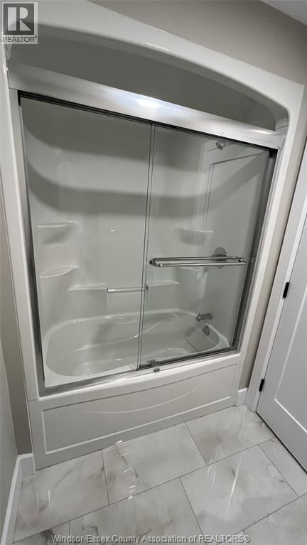 140 Main East Unit# 305, Kingsville, ON - Indoor