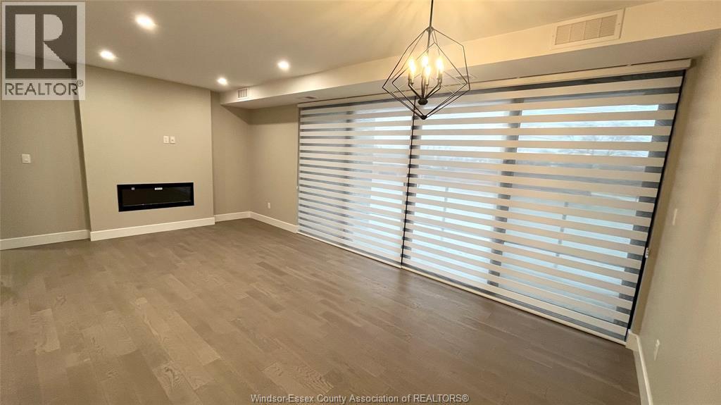 140 Main East Unit# 305, Kingsville, ON - Indoor Photo Showing Other Room