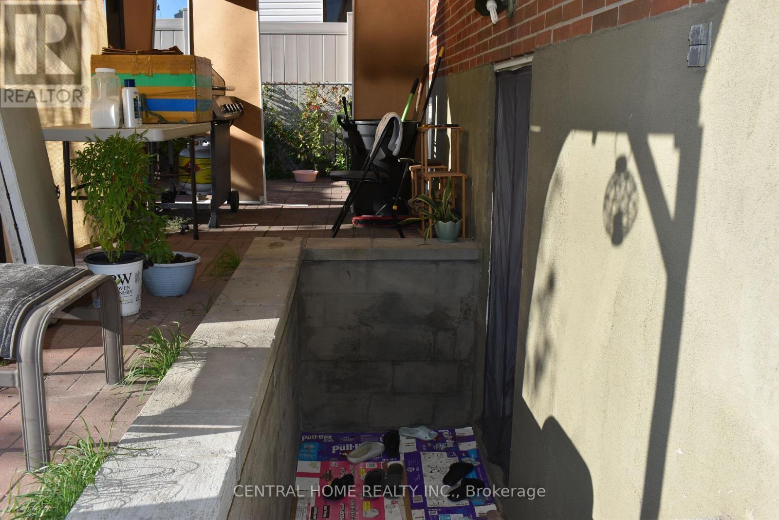 59 Blaney Crescent, Toronto, ON -