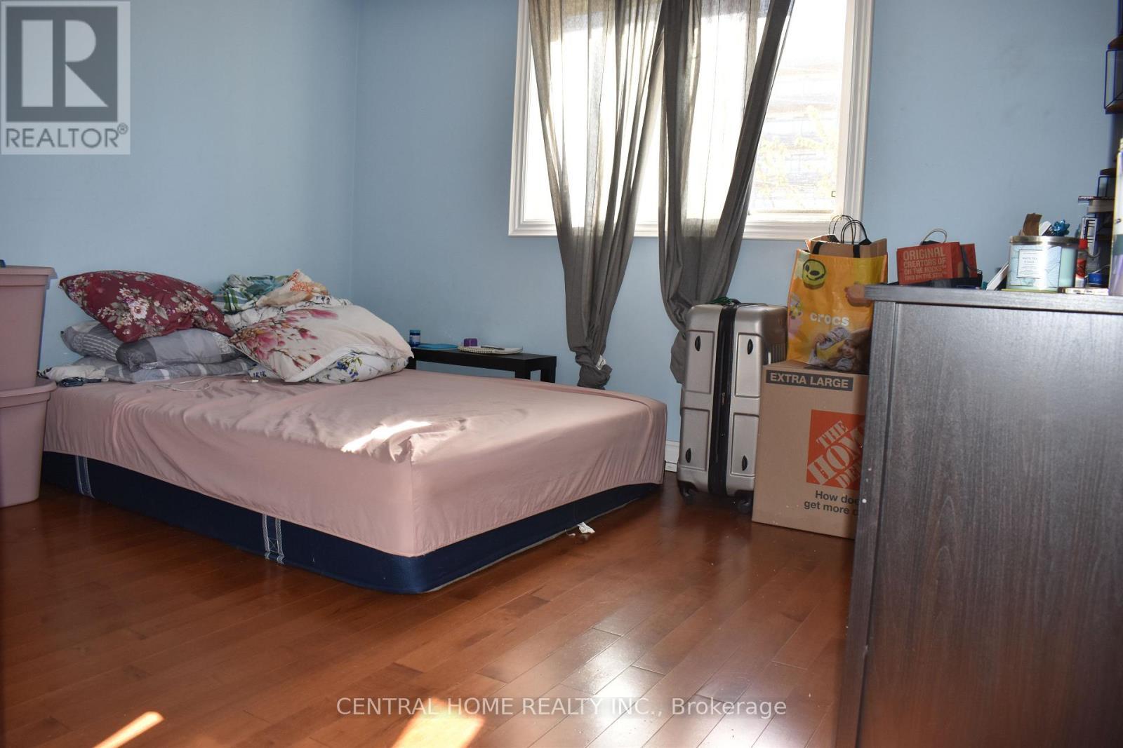 59 Blaney Crescent, Toronto, ON - Indoor Photo Showing Bedroom