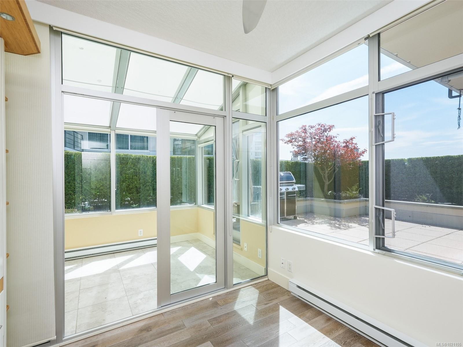 N609-737 Humboldt St, Victoria, BC - Indoor Photo Showing Other Room