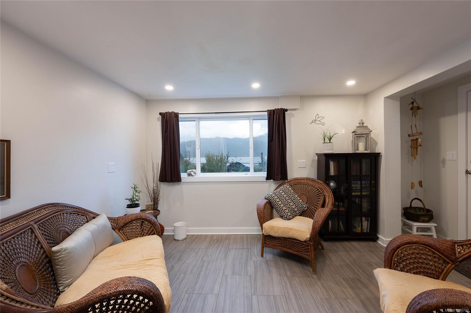 10654 Youbou Rd, Youbou, BC