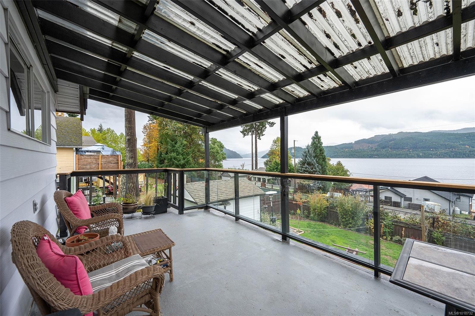 10654 Youbou Rd, Youbou, BC