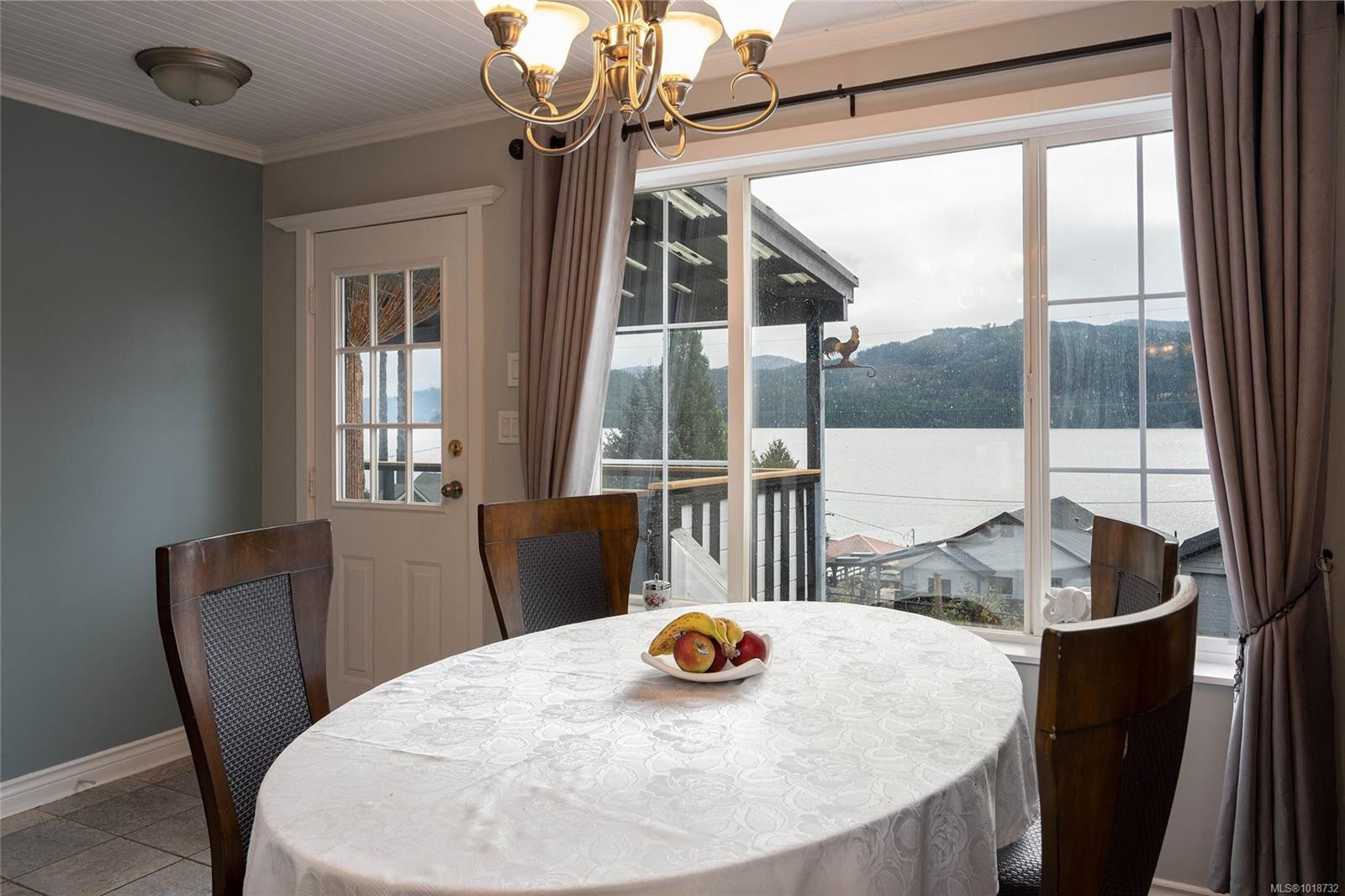 10654 Youbou Rd, Youbou, BC