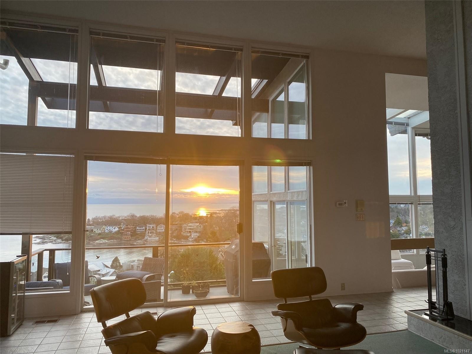 117 Barkley Terr, Oak Bay, BC