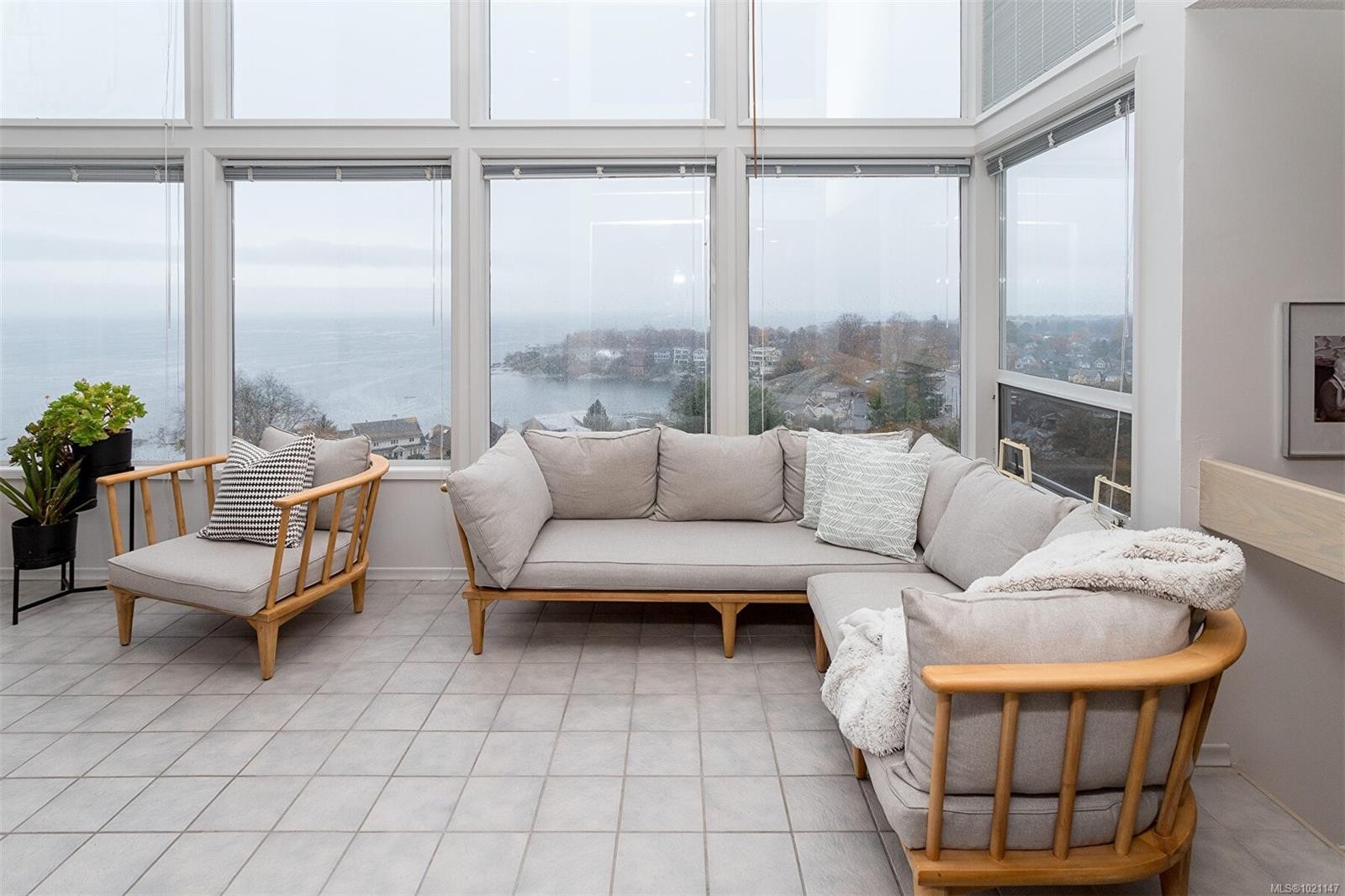 117 Barkley Terr, Oak Bay, BC