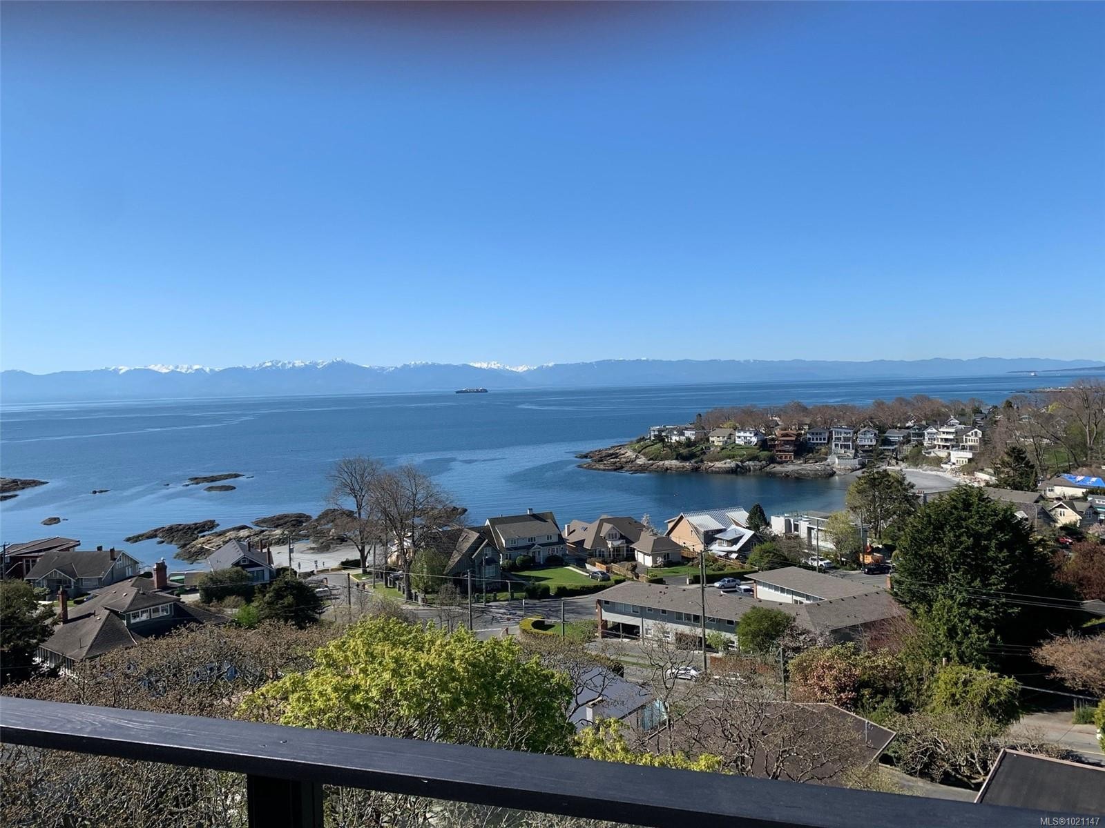117 Barkley Terr, Oak Bay, BC