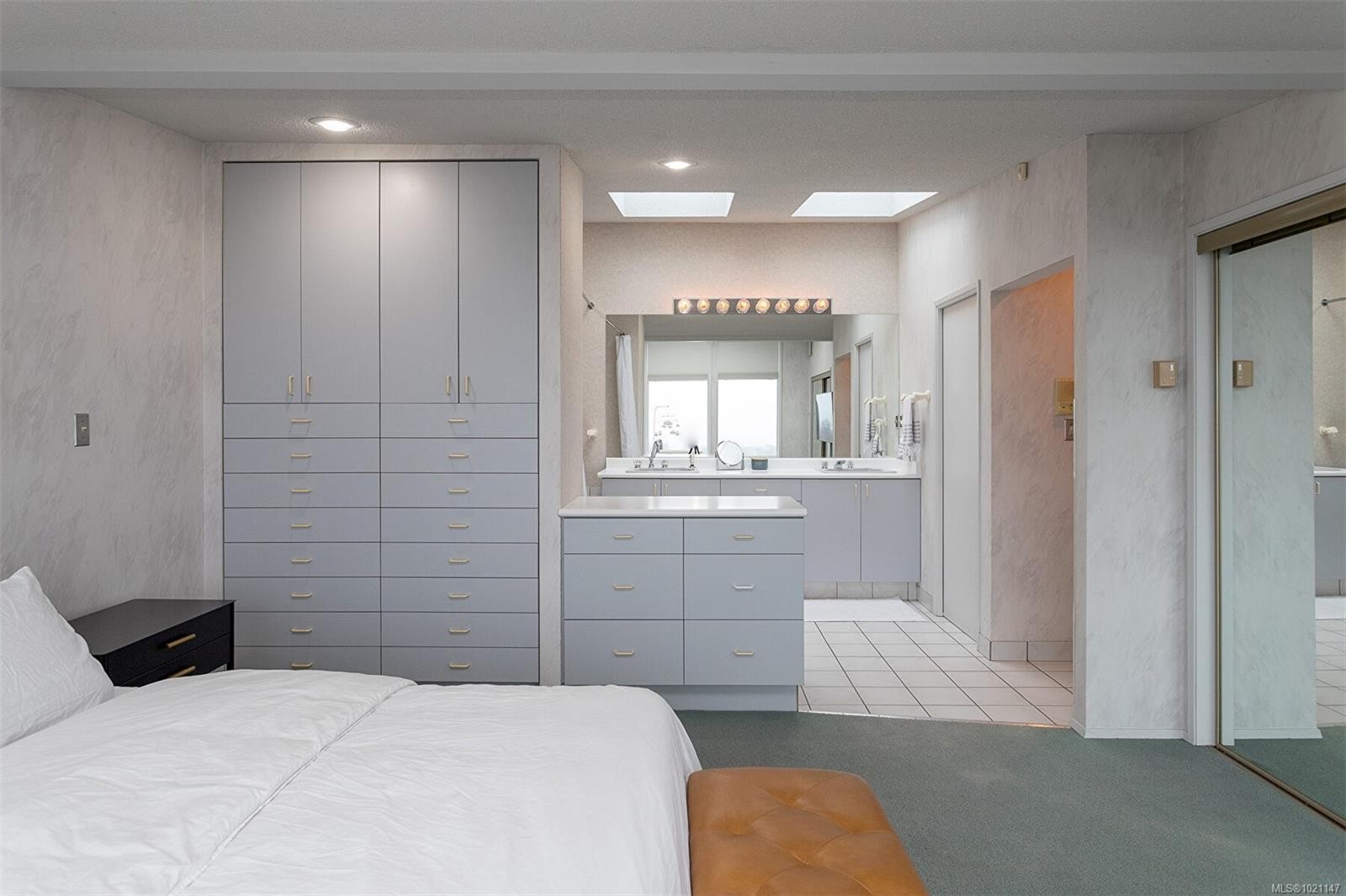 117 Barkley Terr, Oak Bay, BC