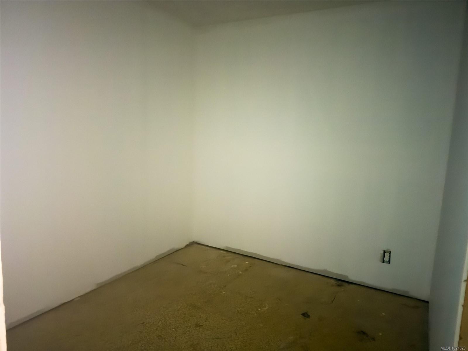 5975 Hunt St, Port Hardy, BC