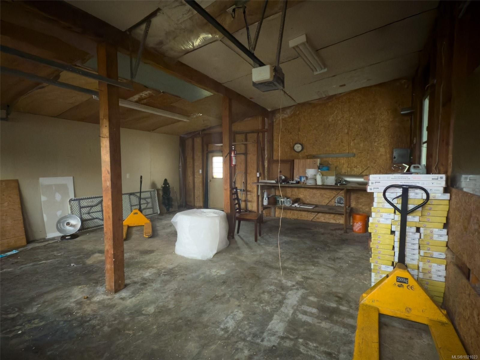 5975 Hunt St, Port Hardy, BC