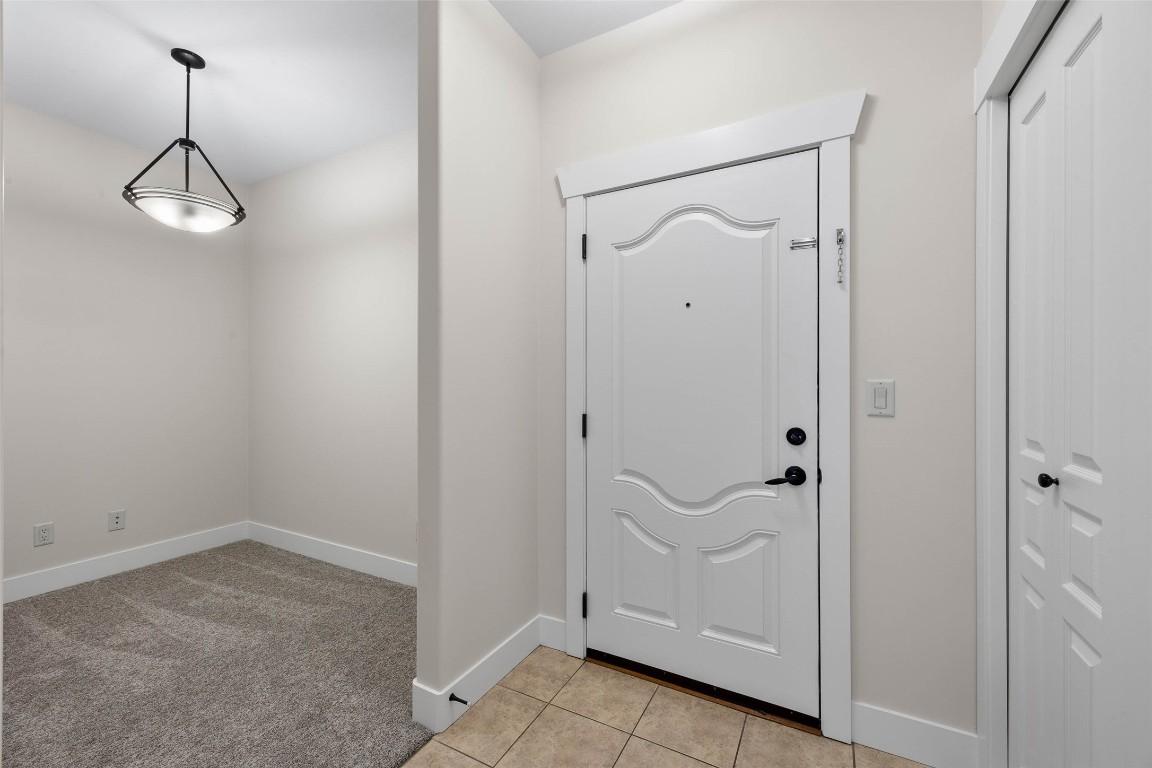 412-795 Mcgill Road, Kamloops, BC - Indoor Photo Showing Other Room