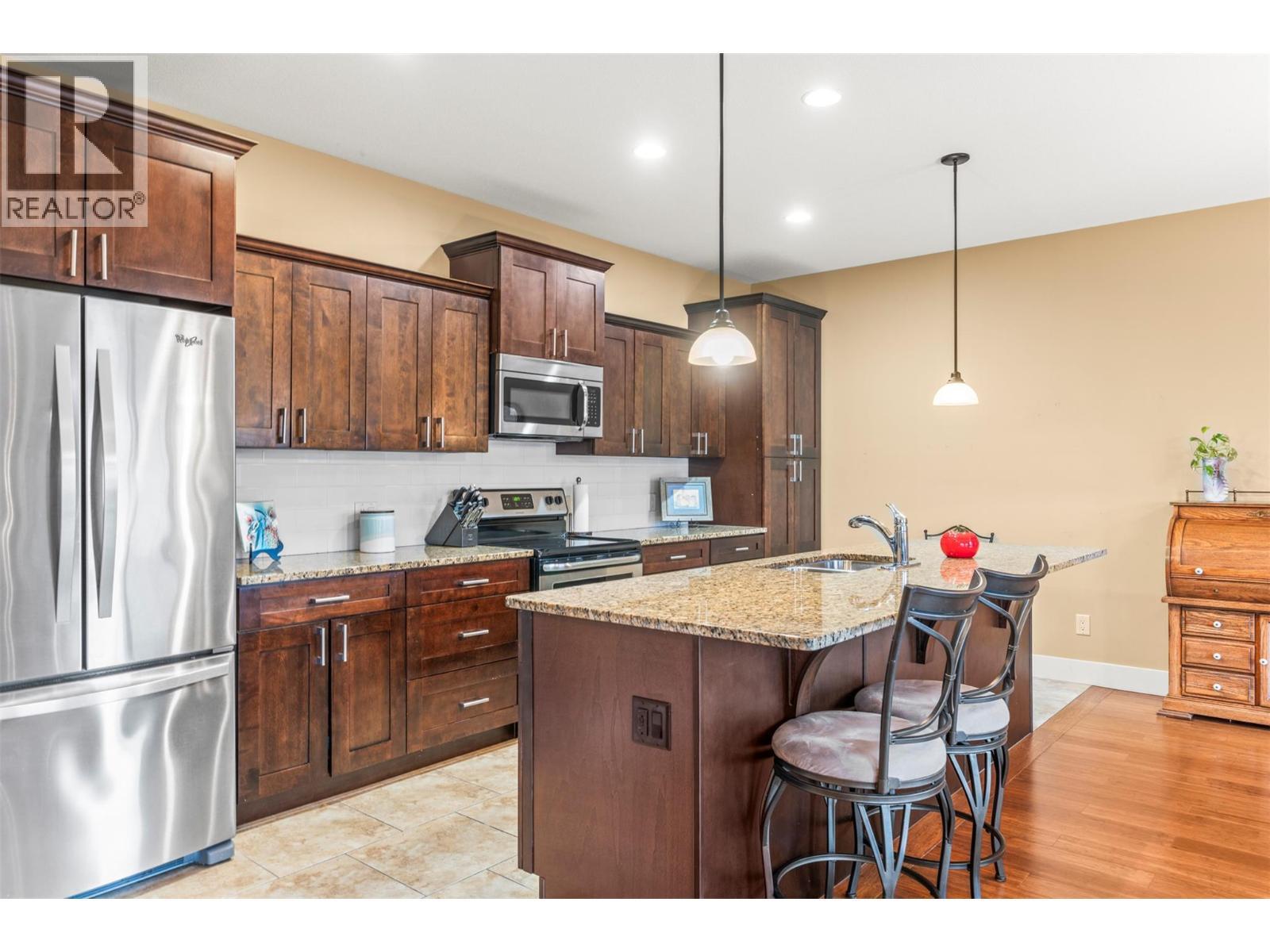 6600 Okanagan Avenue Unit# 9, Vernon, BC - Indoor Photo Showing Kitchen