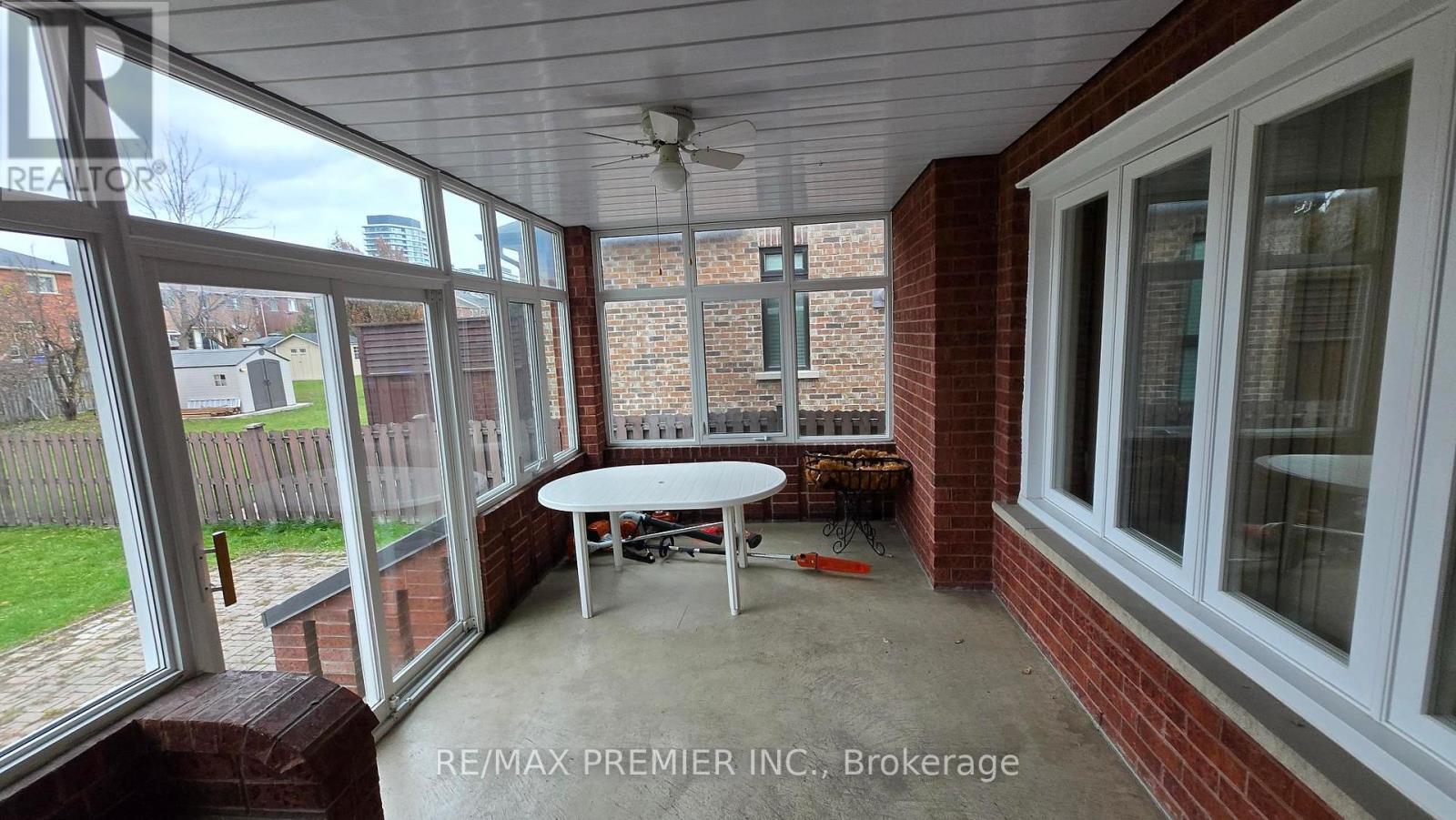 36 Railway Street, Vaughan, ON - Outdoor With Exterior