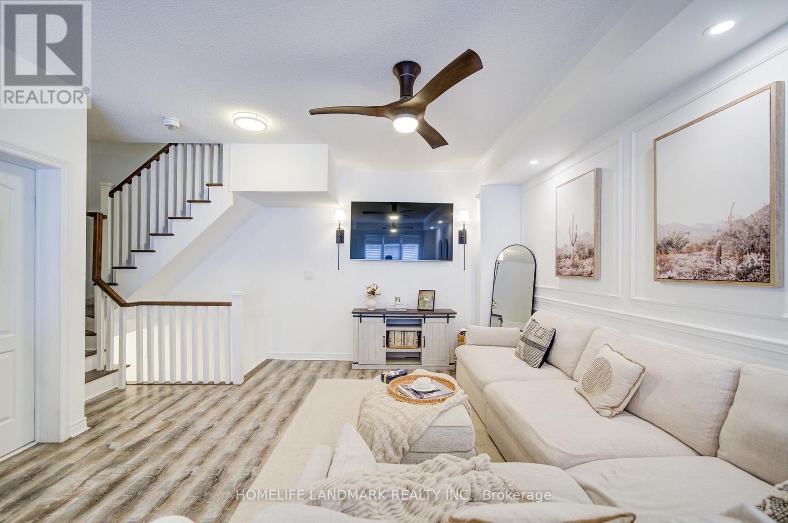 71 - 2435 Greenwich Drive, Oakville, ON - Indoor With Fireplace