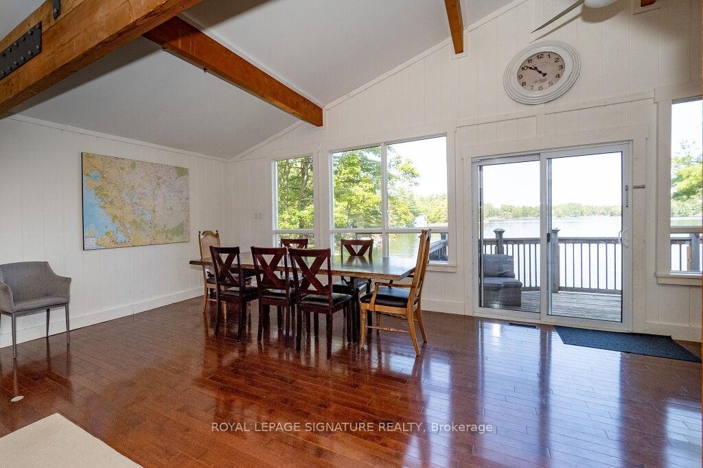 1127 Sunny Lake Road, Gravenhurst, ON - Indoor Photo Showing Dining Room
