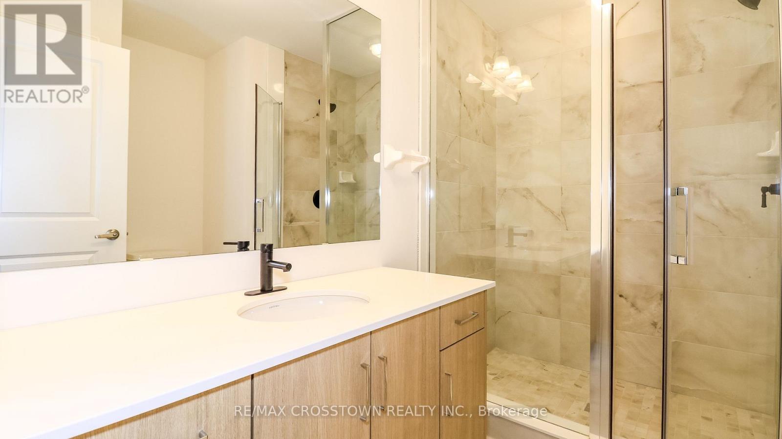Unit 20 - 2025 Matteer Court, Innisfil, ON - Indoor Photo Showing Bathroom