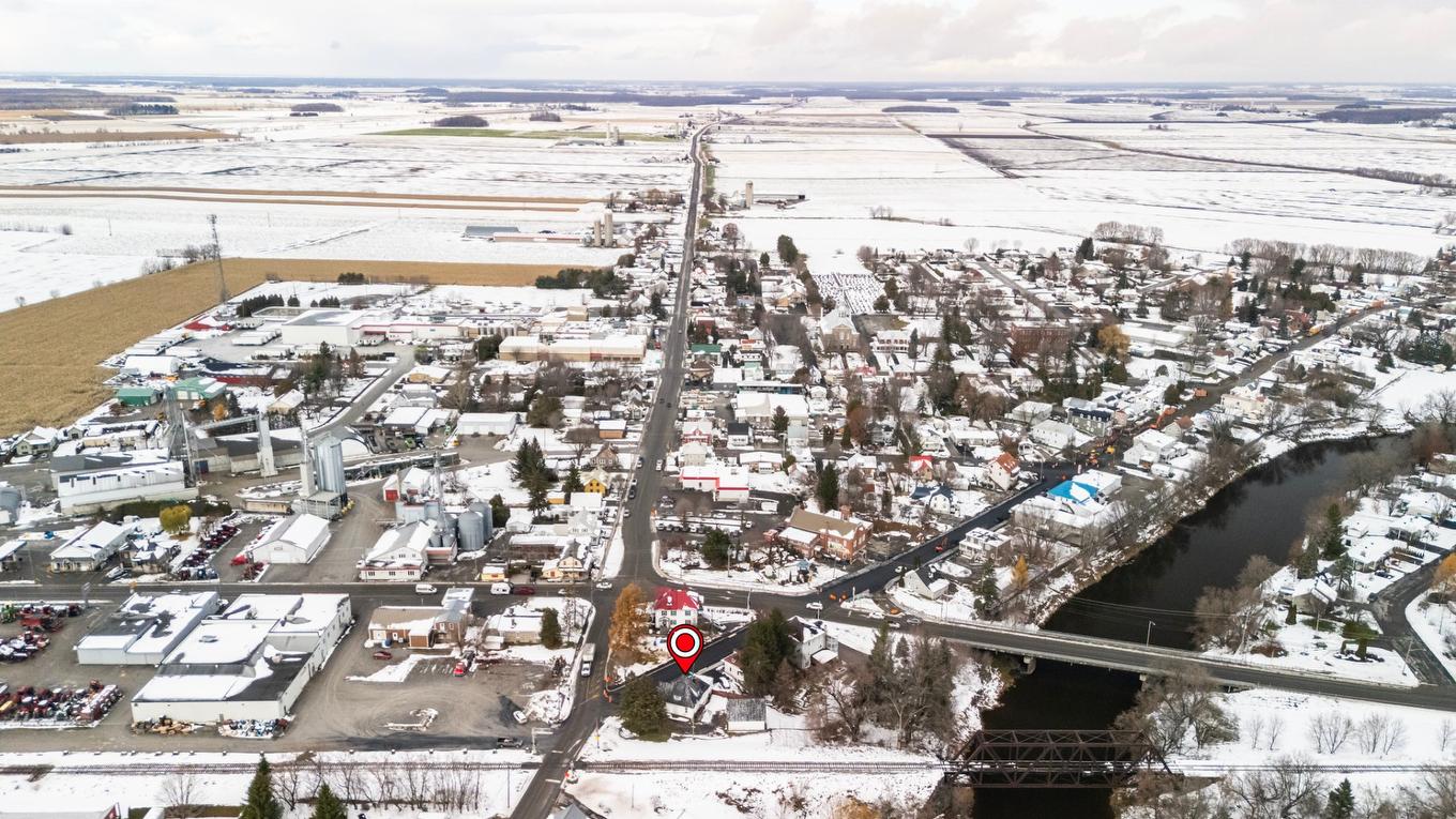 Aerial photo - 803 Rue St-Éphrem, Upton, QC - Outdoor With View