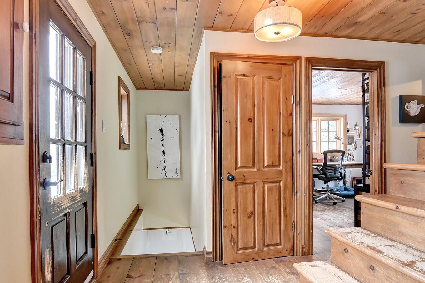 Corridor - 1720 Grand Rg St-Pierre, Sainte-Élisabeth, QC - Indoor Photo Showing Other Room