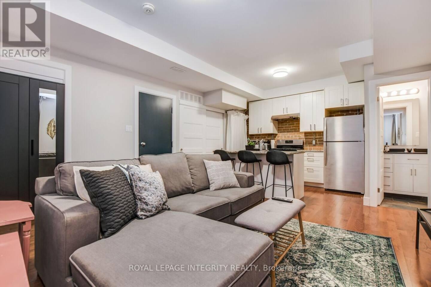 Unit 1 - 222 Argyle Avenue, Ottawa, ON - Indoor