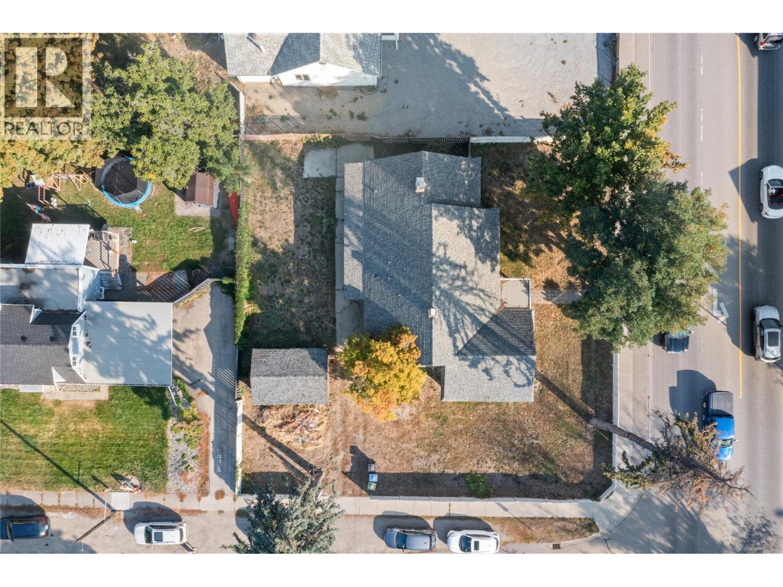 2340 Pandosy Street, Kelowna, BC - Outdoor With View