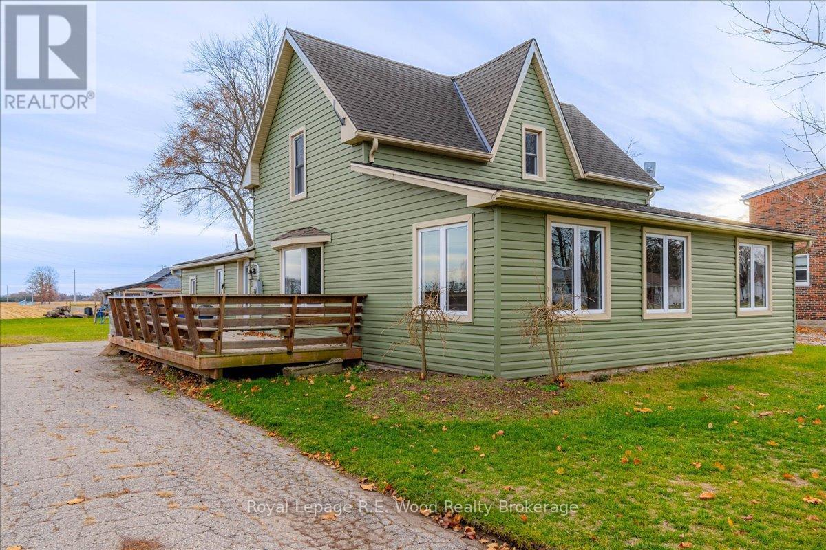 104 La Salette Road, Norfolk (La Salette), ON - Outdoor With Deck Patio Veranda