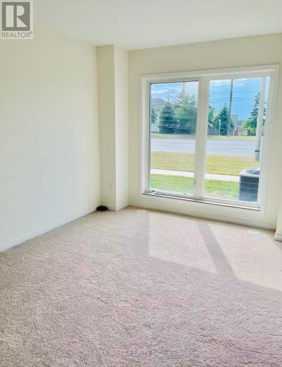 Bsmt - 14 Pantheon Lane, Markham, ON - Indoor Photo Showing Other Room