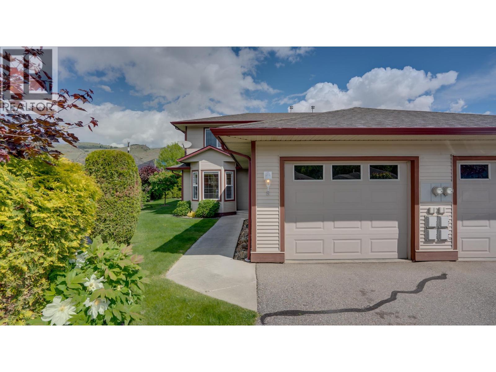 Front Of Home - 5200 25Th Avenue, Vernon, BC - Outdoor