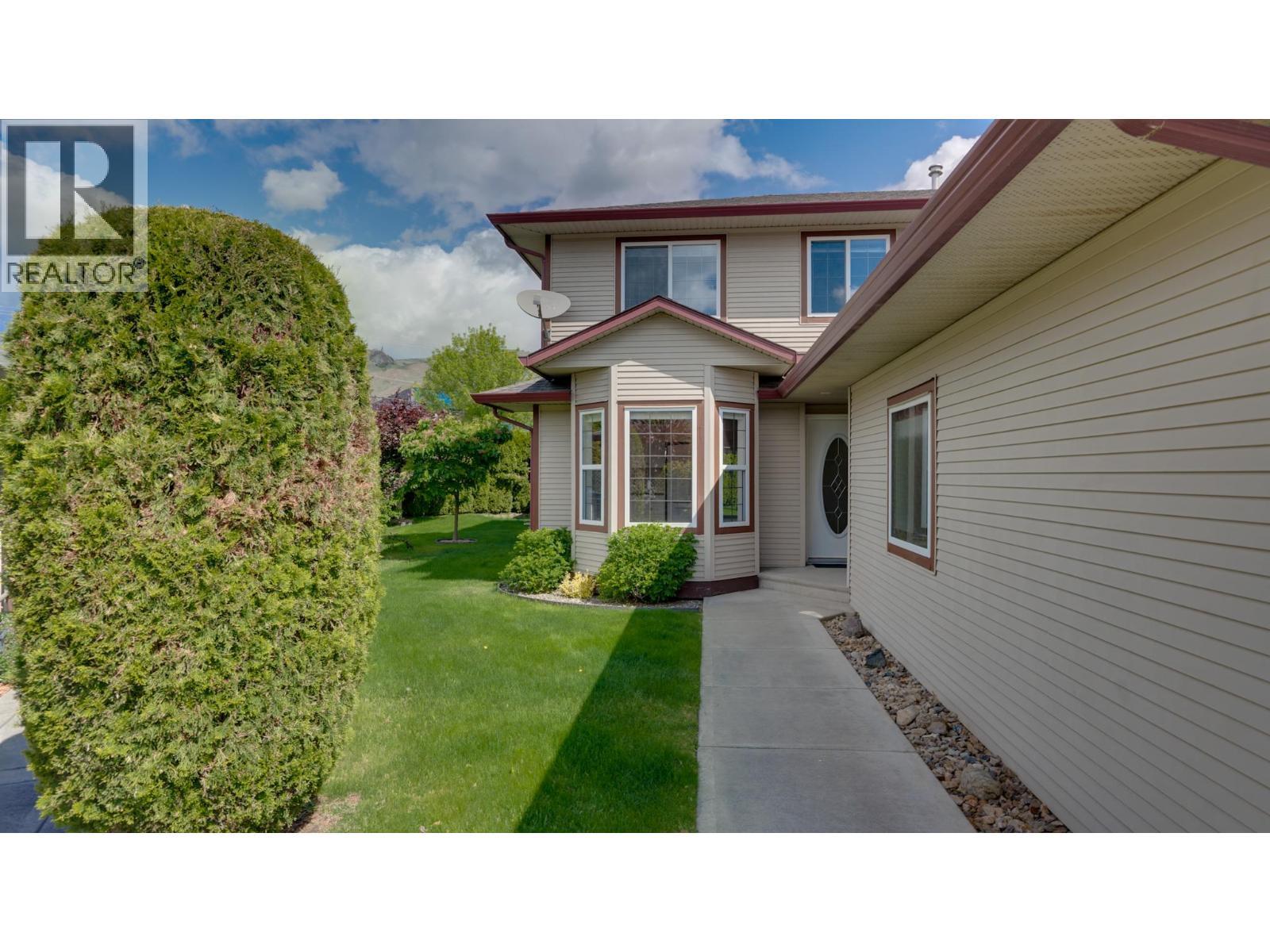 Front Of Home - 5200 25Th Avenue, Vernon, BC - Outdoor