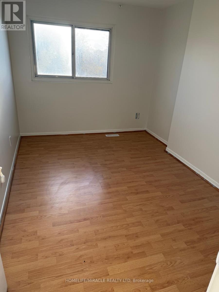 96 Carleton Place, Brampton, ON - Indoor Photo Showing Other Room