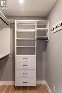 Previous Build Finishes - Custom Closets -