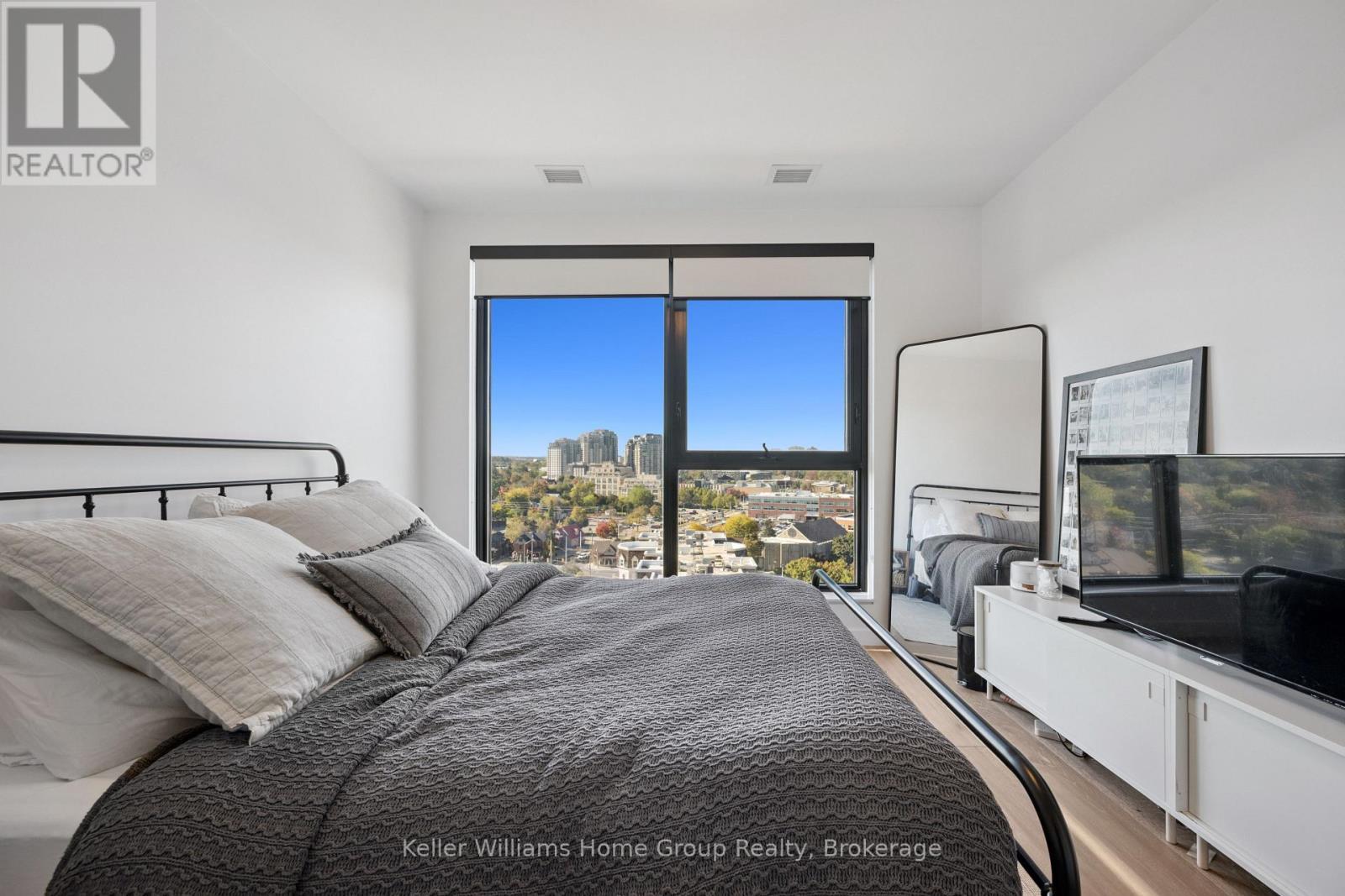 1105 - 181 King Street S, Waterloo, ON - Indoor Photo Showing Bedroom