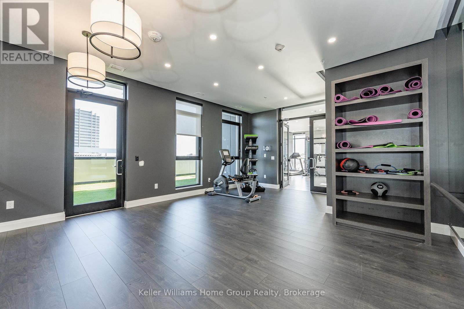 1105 - 181 King Street S, Waterloo, ON - Indoor Photo Showing Gym Room