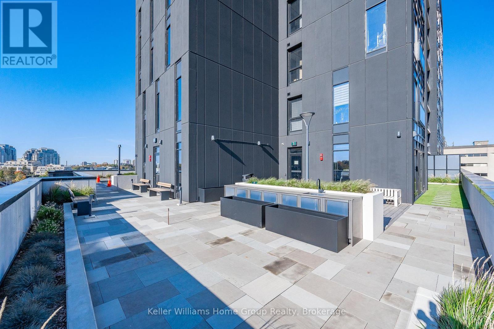 1105 - 181 King Street S, Waterloo, ON - Outdoor