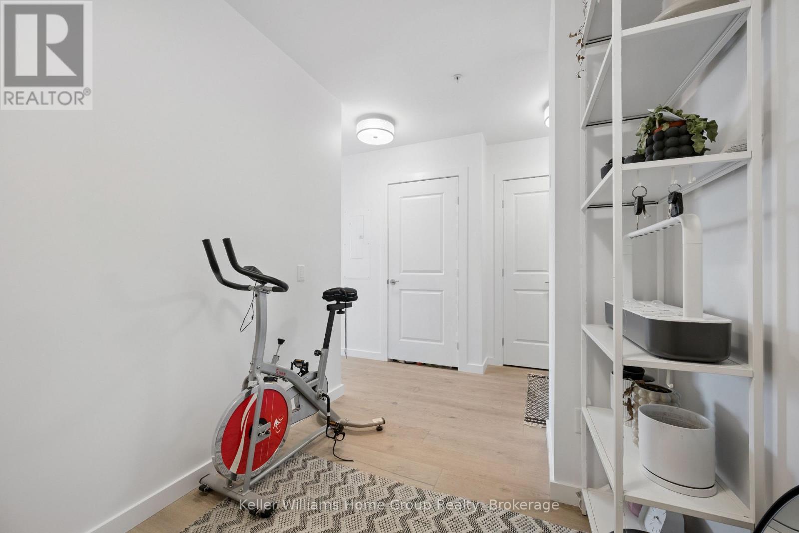 1105 - 181 King Street S, Waterloo, ON - Indoor Photo Showing Gym Room